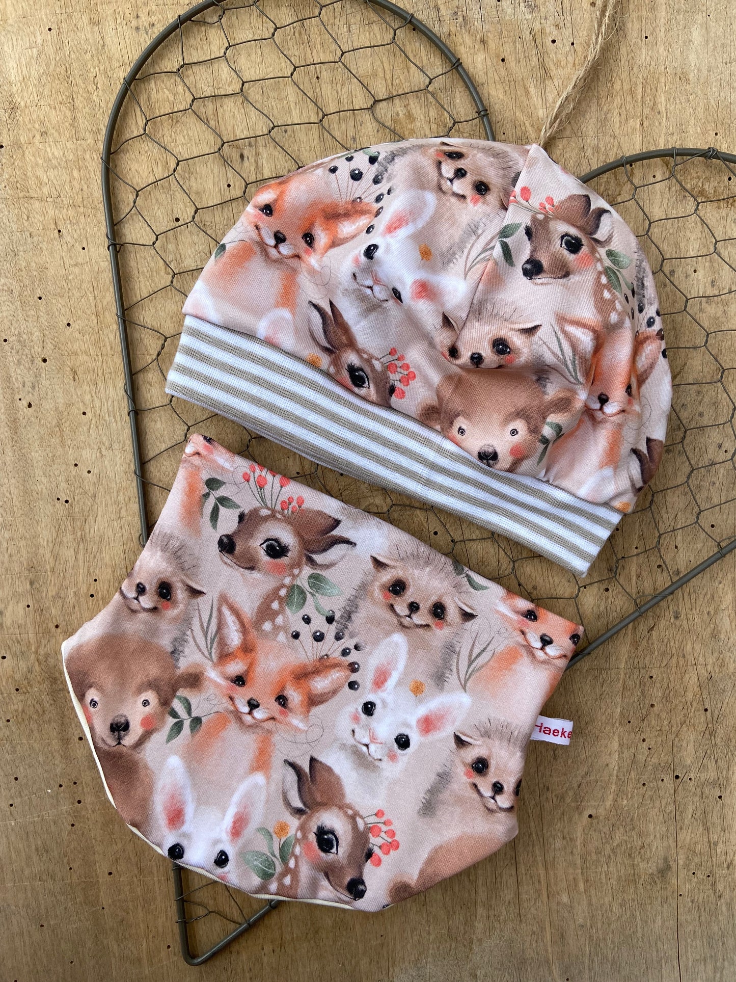 Mütze" Tiergesichter " Halssocke Kinder Beanie mit Bündchen Waldtiere Fuchs Reh beige Jersey Mädchen