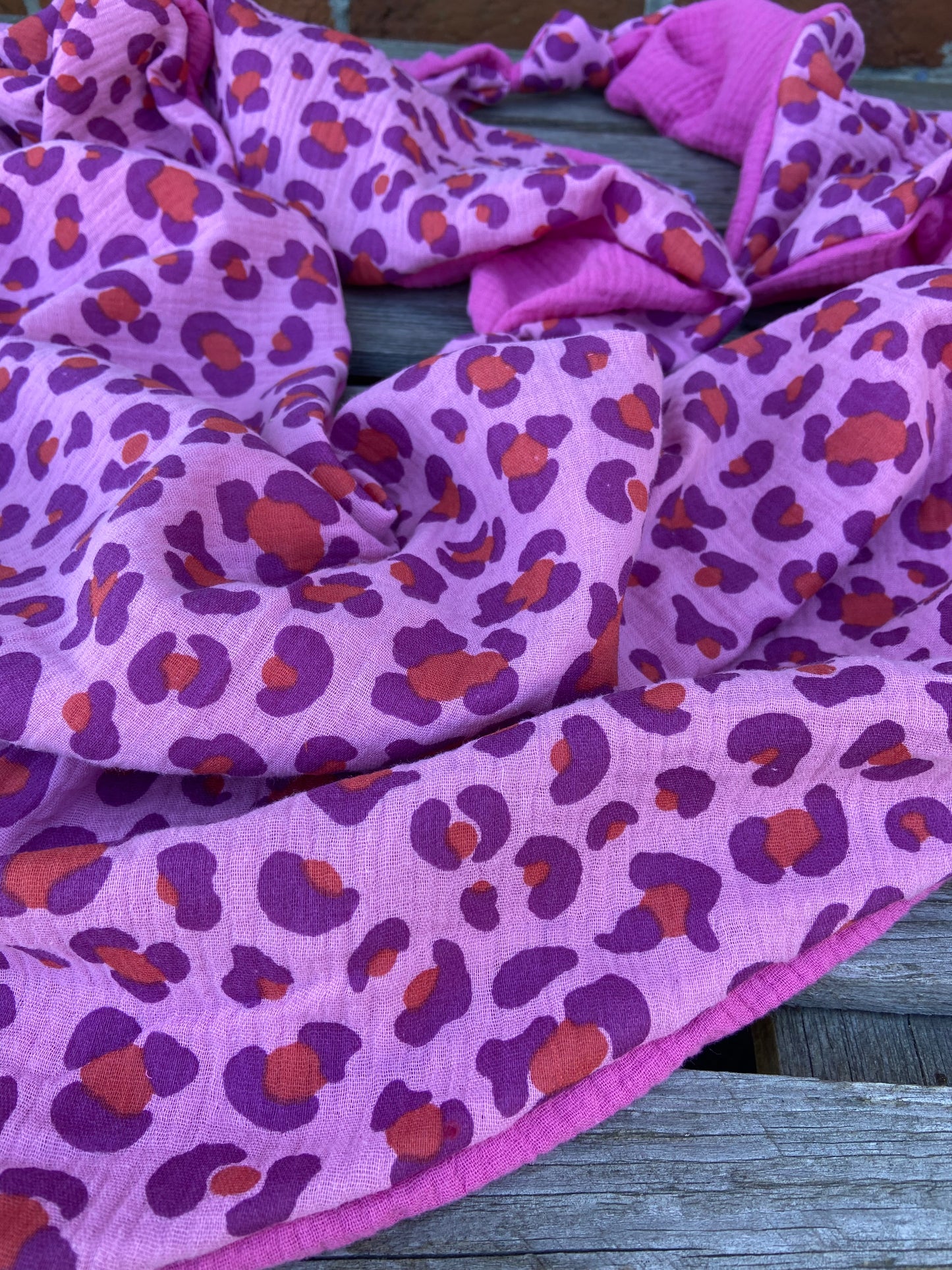 XXL Musselin Wende - Dreieckstuch Musselin leopardenprint pink neon rosa großes Tuch Damen Musselintuch Geschenk