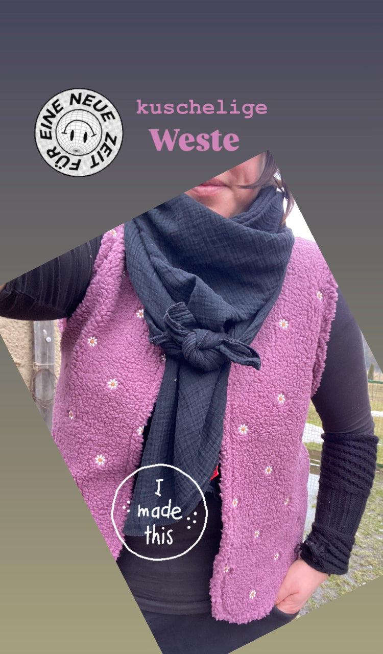 Teddy Weste Blümchen / Überzieher / Pullunder / Damen Weste / Teddyweste beere mit Stickerei (Kopie)