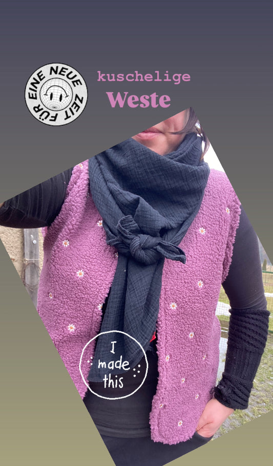 Teddy Weste Blümchen / Überzieher / Pullunder / Damen Weste / Teddyweste beere mit Stickerei (Kopie)