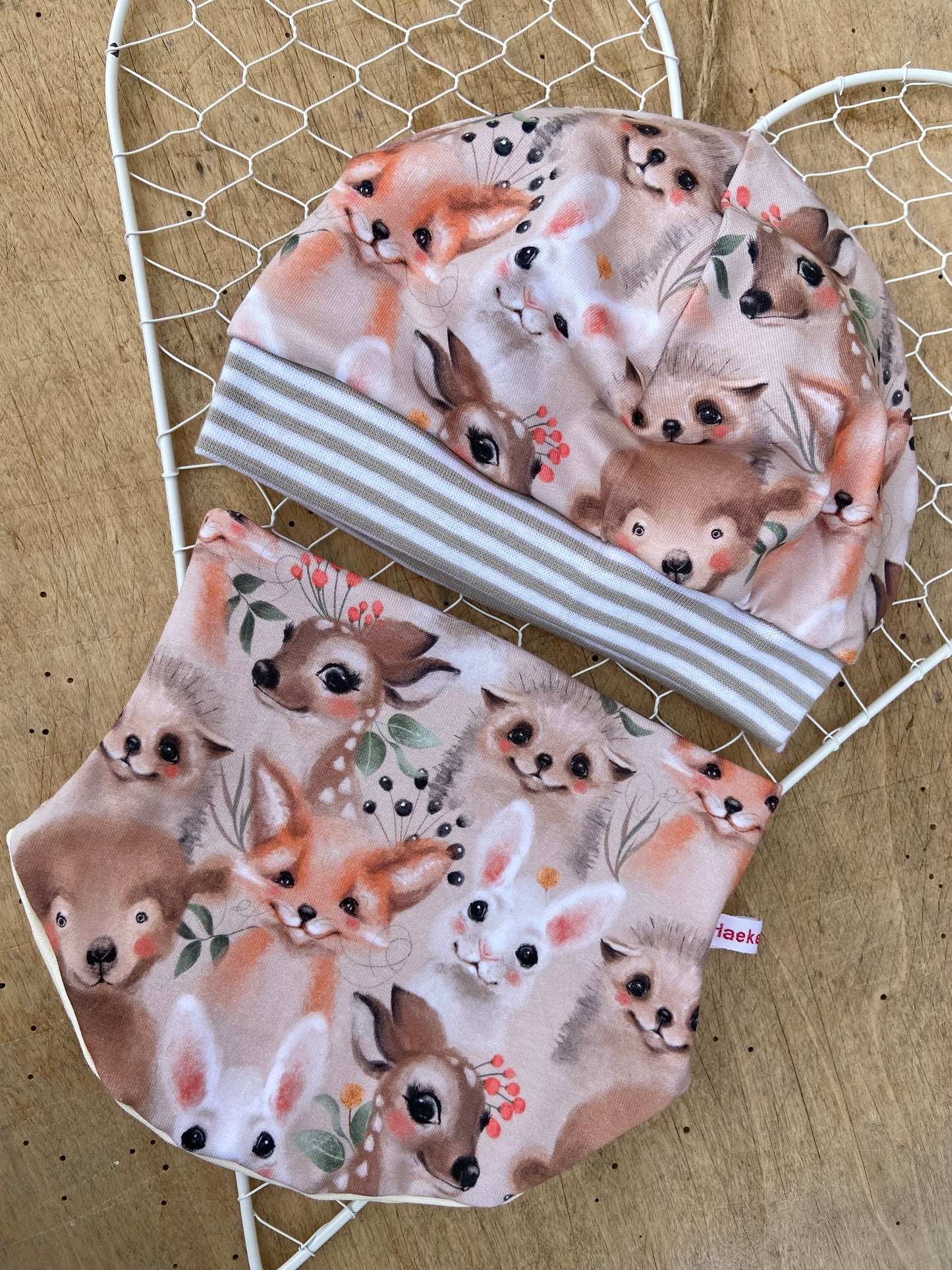 Mütze" Tiergesichter " Halssocke Kinder Beanie mit Bündchen Waldtiere Fuchs Reh beige Jersey Mädchen