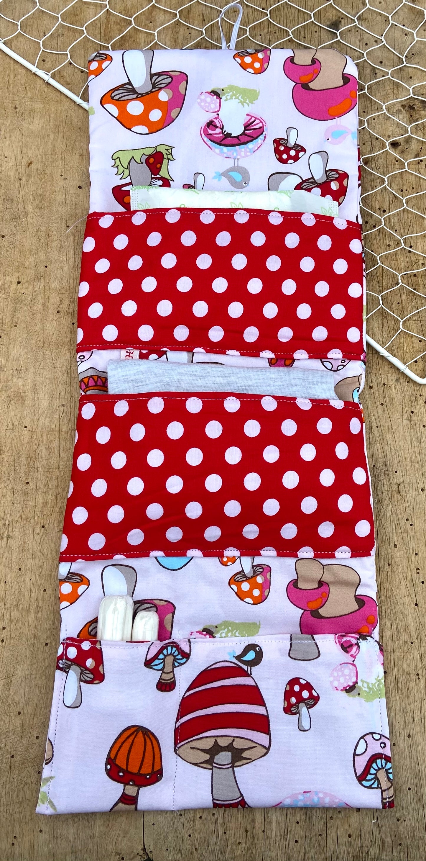 Kit Periode, Tasche Binden ,  Tampon , erste Periode, diskrete Tasche , nachhaltig