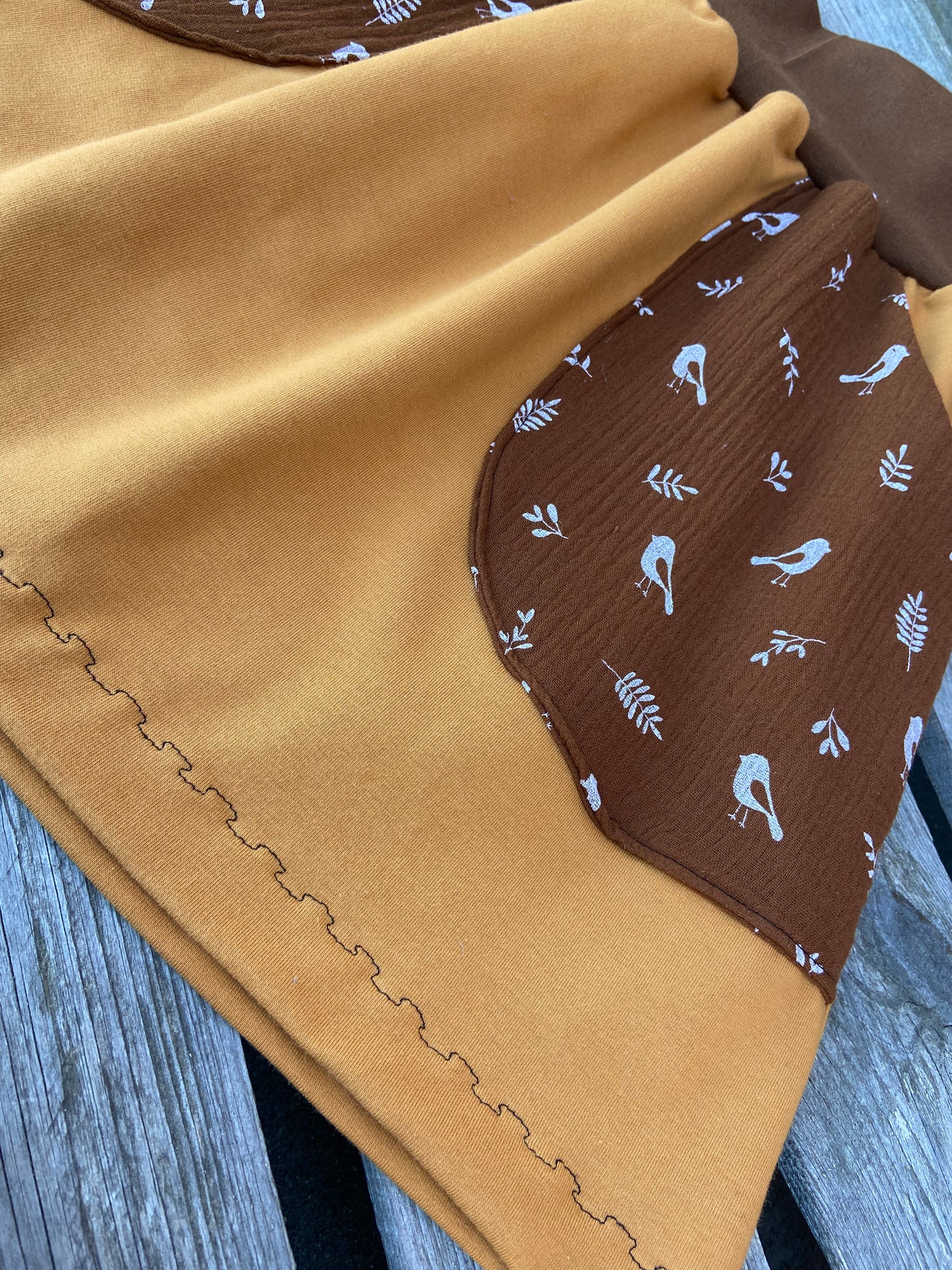 Rock aus leichtem Sweat mit Musselintaschen / Rock caramel braun mit Taschen / Damenrock