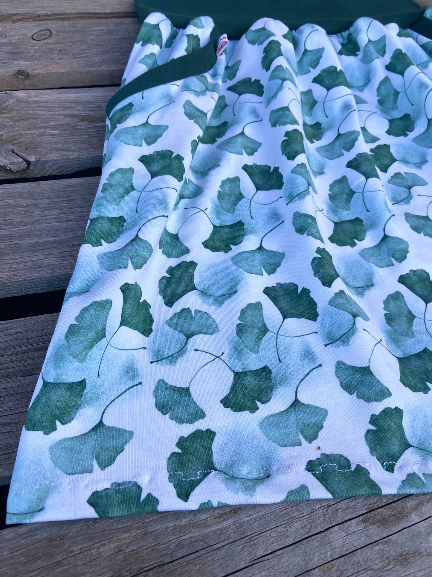 Rock Ginkgo Muster / Jersey Rock Damen / Blätter Blatt / Hüftrock / Sommerrock / grün & weiß / Rock mit Taschen