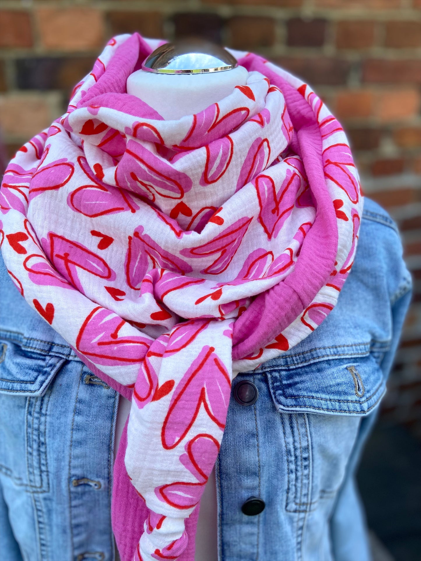 XXL Musselin Wende - Dreieckstuch / großes Tuch Damen / Geschenk Geburtstag Mama / Herzchen pink weiß / Muttertag