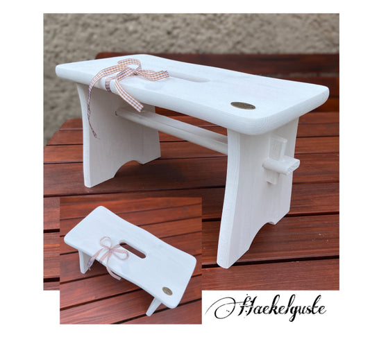 Shabby Landhaus Fußbank Schemel Hocker weiß antik white Kreidefarbe Kinderhocker Bad Küche Scandi Home  Deko kleiner Tritt
