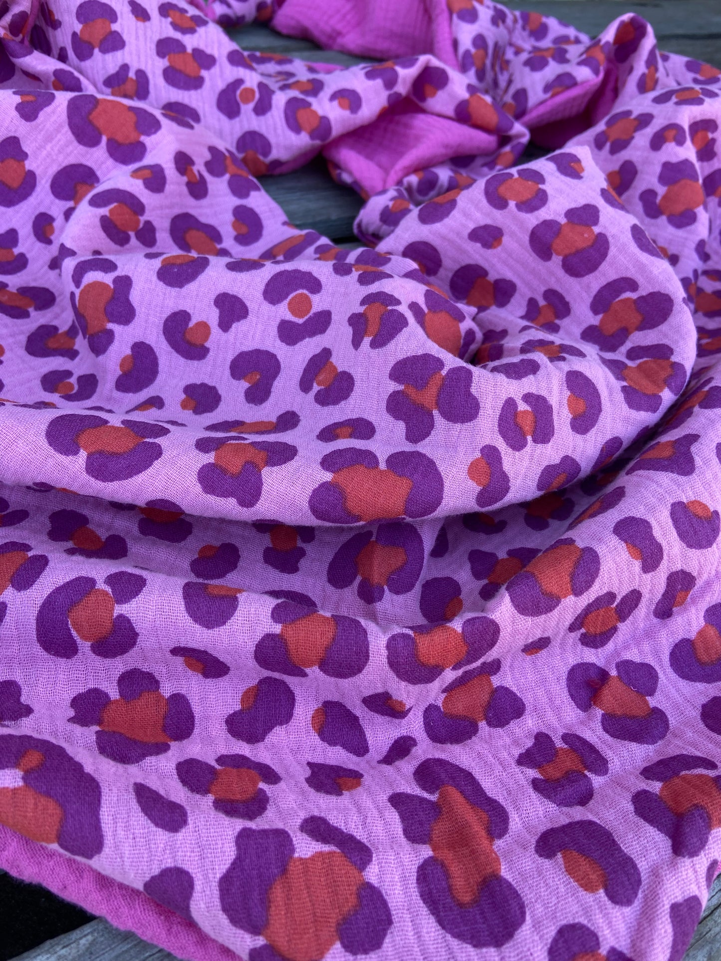 XXL Musselin Wende - Dreieckstuch Musselin leopardenprint pink neon rosa großes Tuch Damen Musselintuch Geschenk
