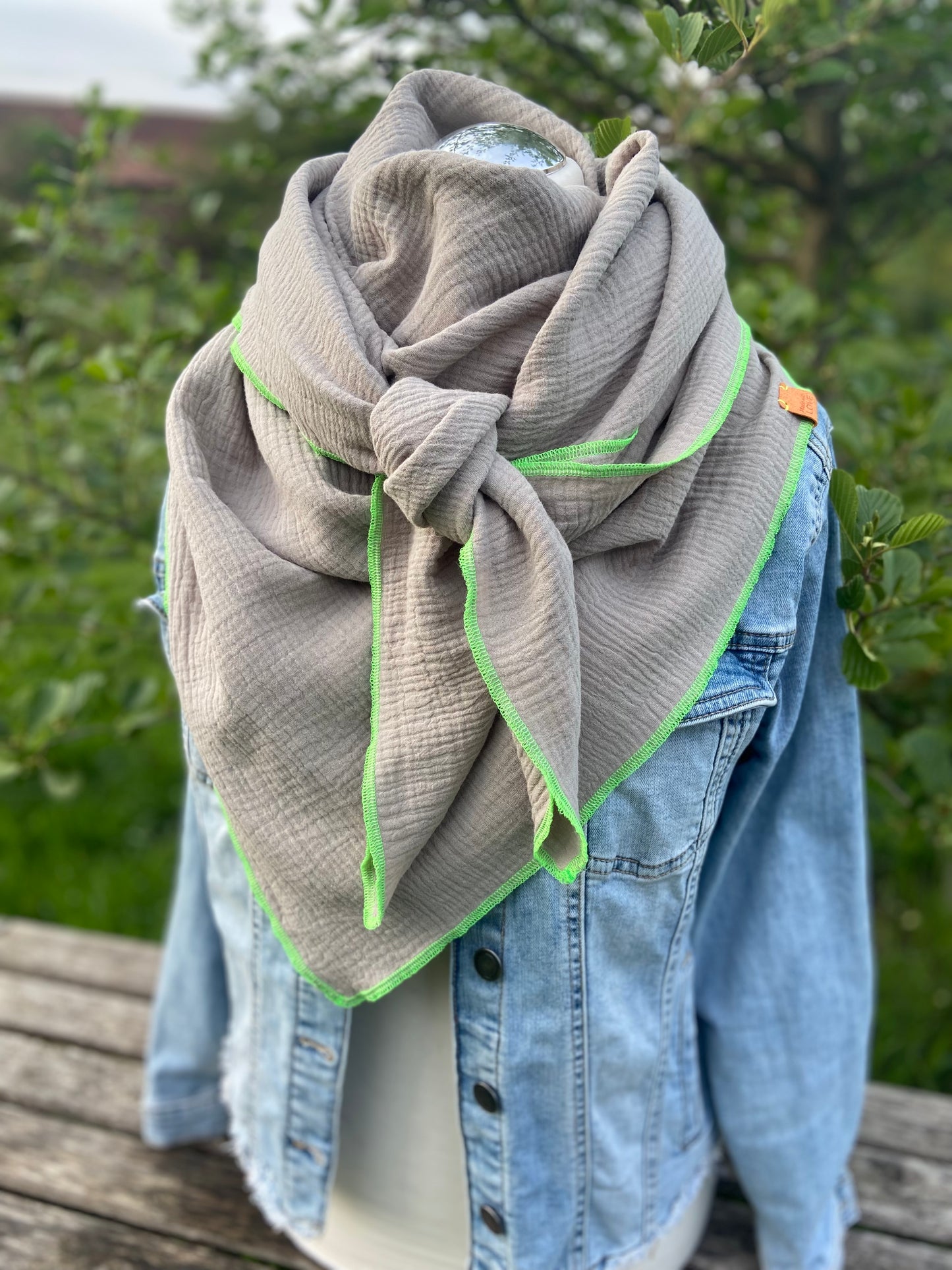 Musselintuch,  großes Dreieckstuch, Damen Schal, sand beige , neon grün, Musselintücher, Cupple