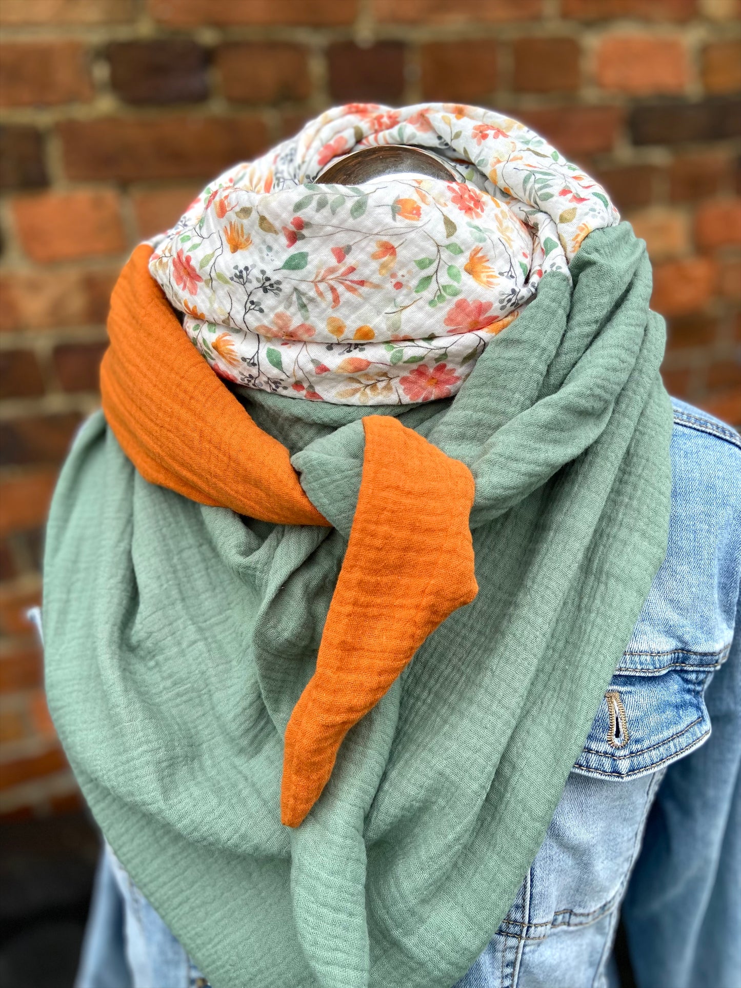XXL Musselin Wende - Dreieckstuch Musselin Blüten orange grün großes Tuch Damen Musselintuch Geschenk Geburtstag Mama