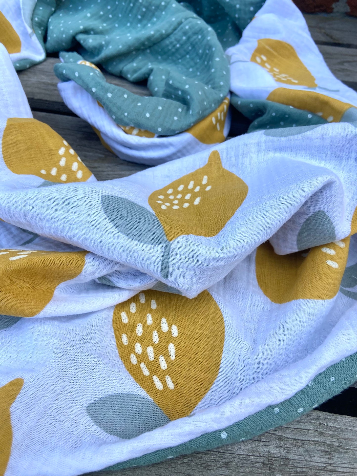 XXL Musselin Wende - Dreieckstuch Musselin Zitronen großes Tuch Damen Musselintuch Geschenk Geburtstag Mama